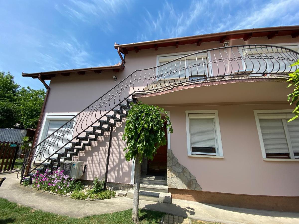 Do-Ti Apartmanház Balatonlelle Dış mekan fotoğraf
