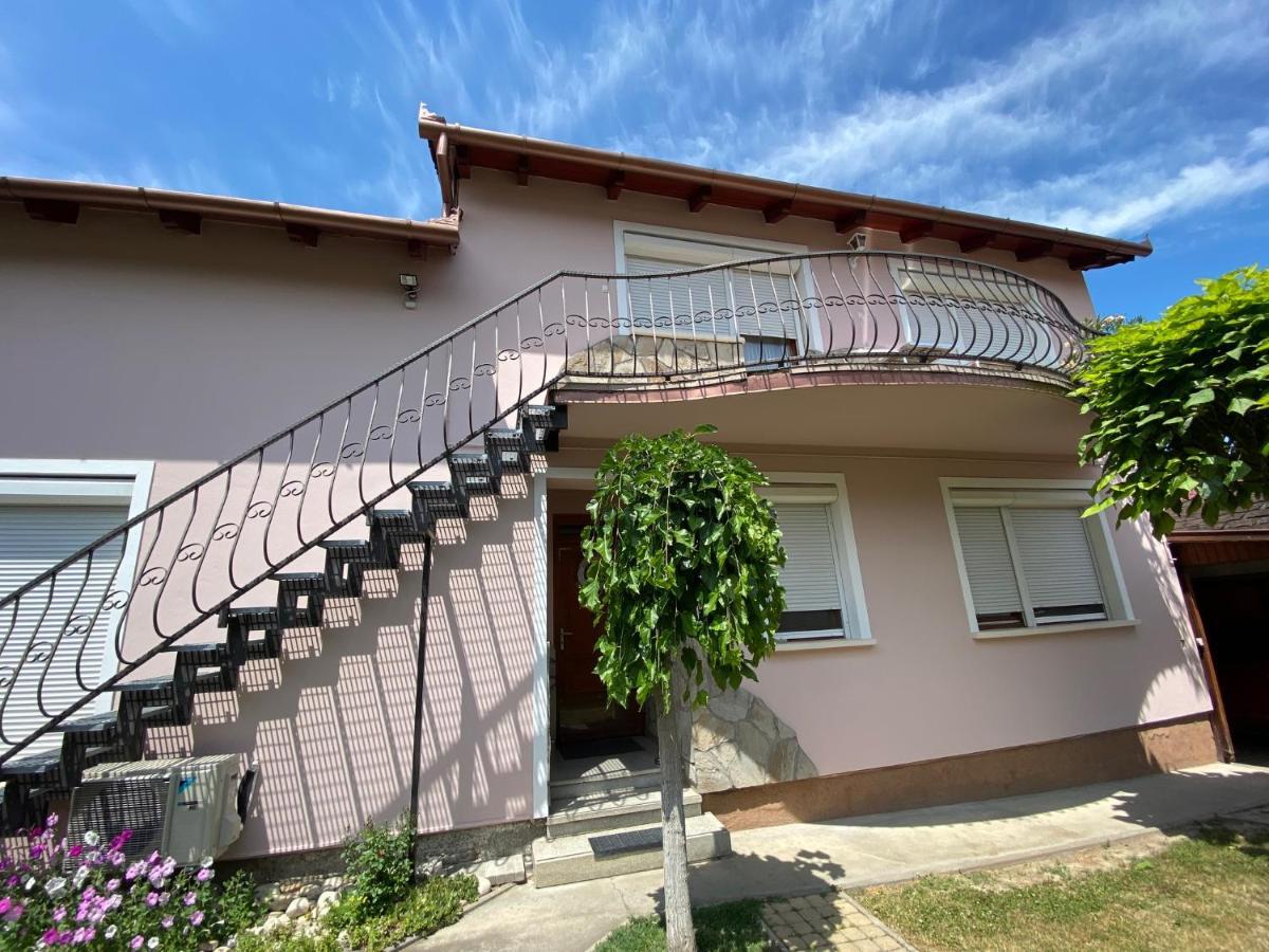 Do-Ti Apartmanház Balatonlelle Dış mekan fotoğraf