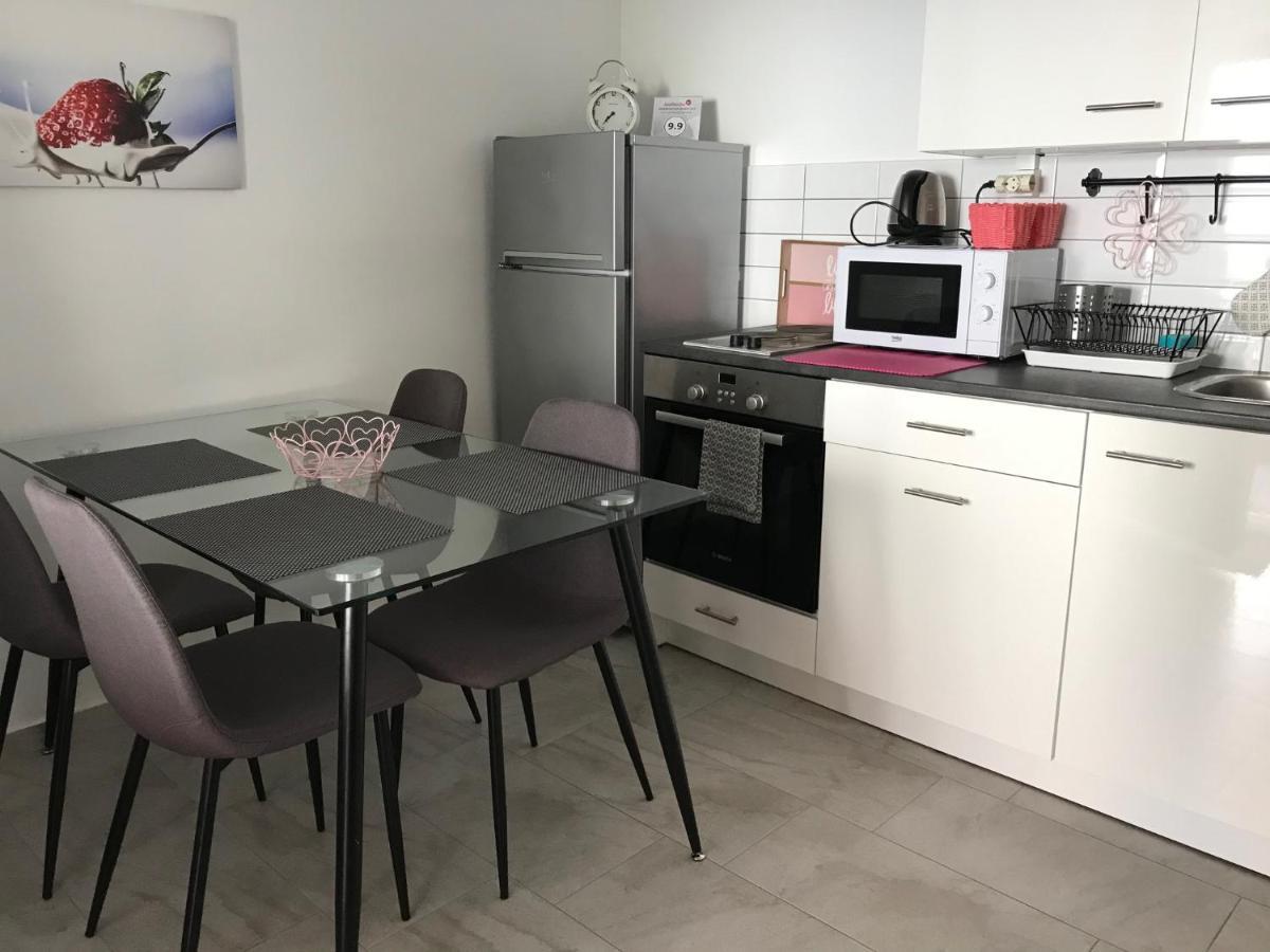 Do-Ti Apartmanház Balatonlelle Dış mekan fotoğraf