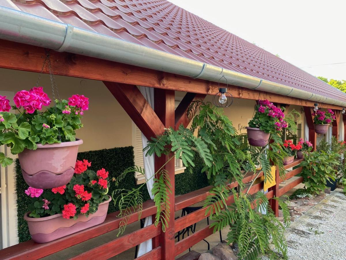 Do-Ti Apartmanház Balatonlelle Dış mekan fotoğraf