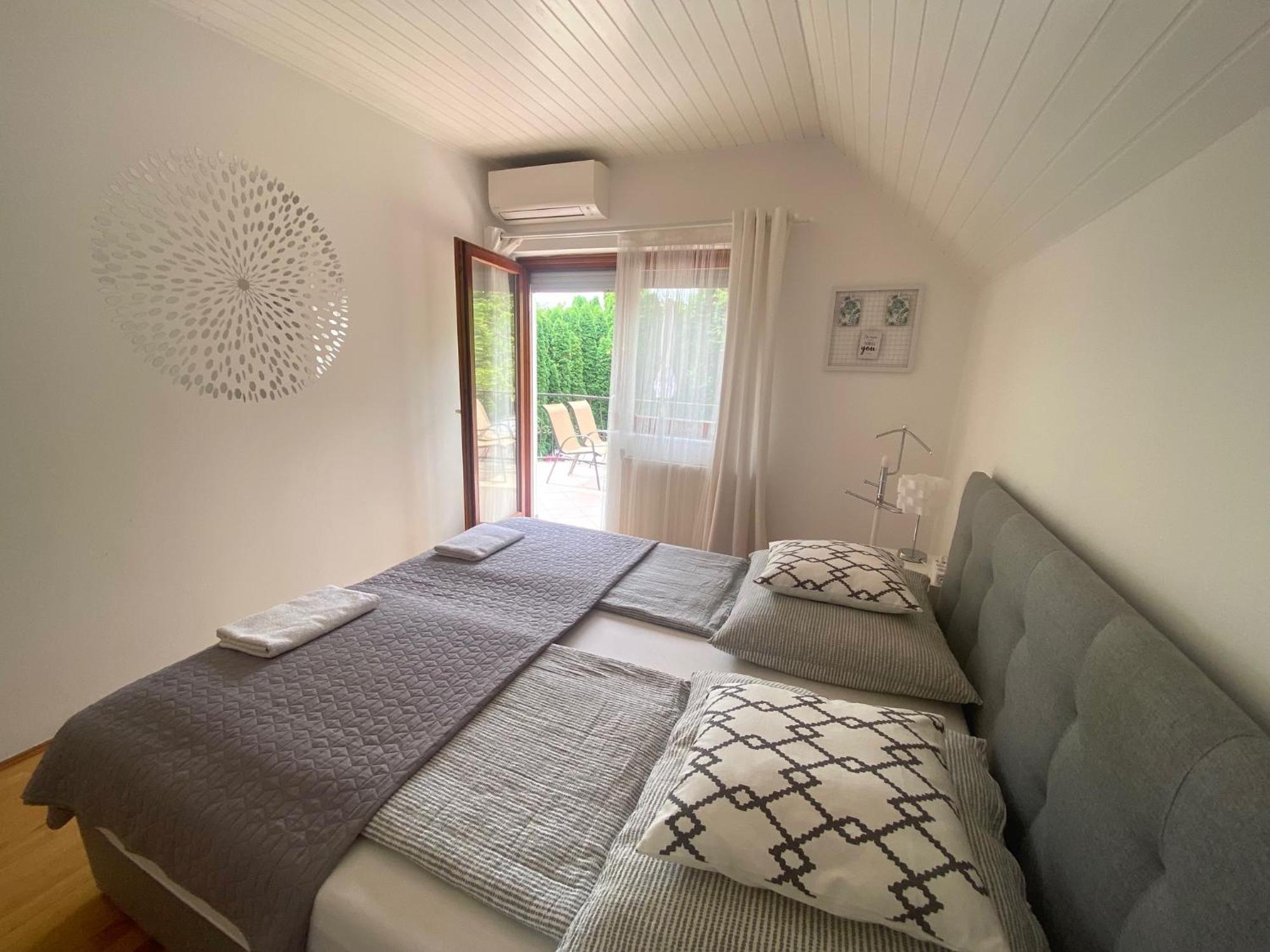 Do-Ti Apartmanház Balatonlelle Dış mekan fotoğraf